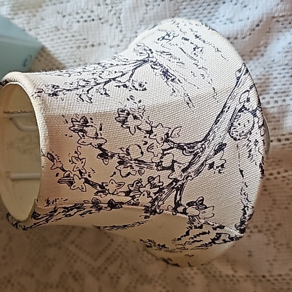 Partylite Chateau Candle Lamp Kit - Picture 3 of 5